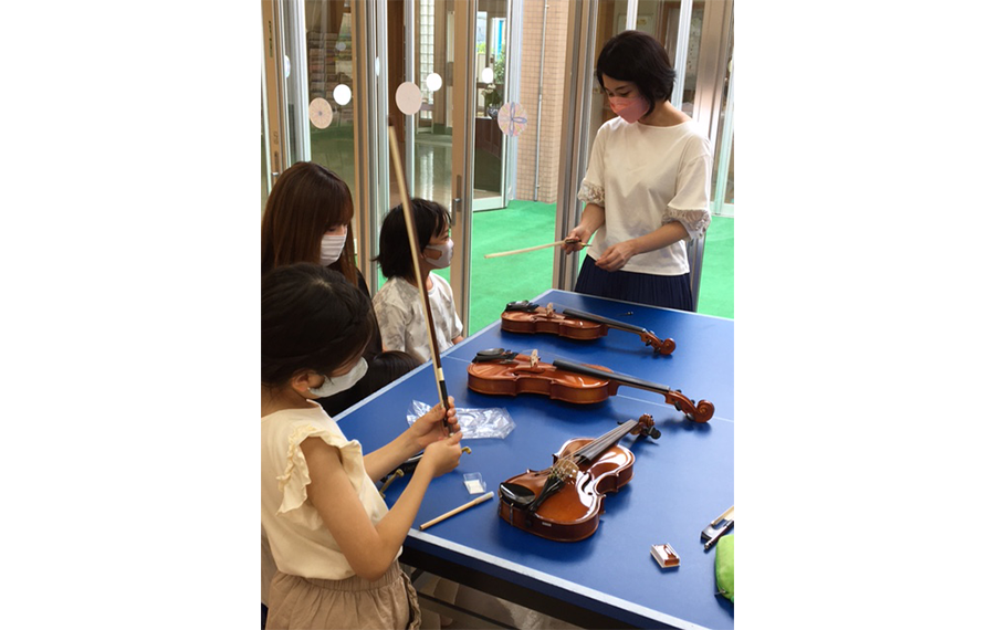 ヴァイオリン楽器体験
