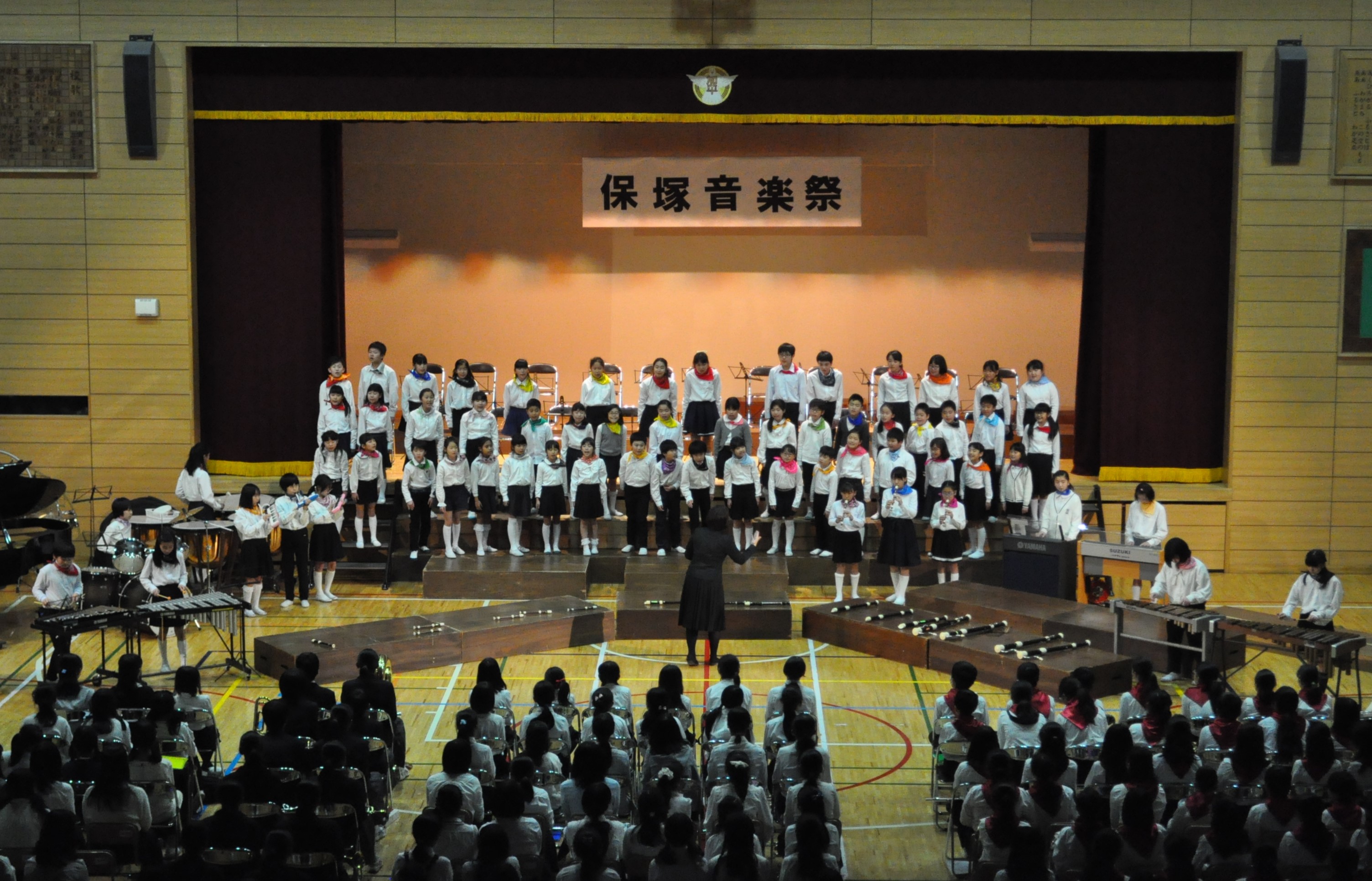小学校合唱隊