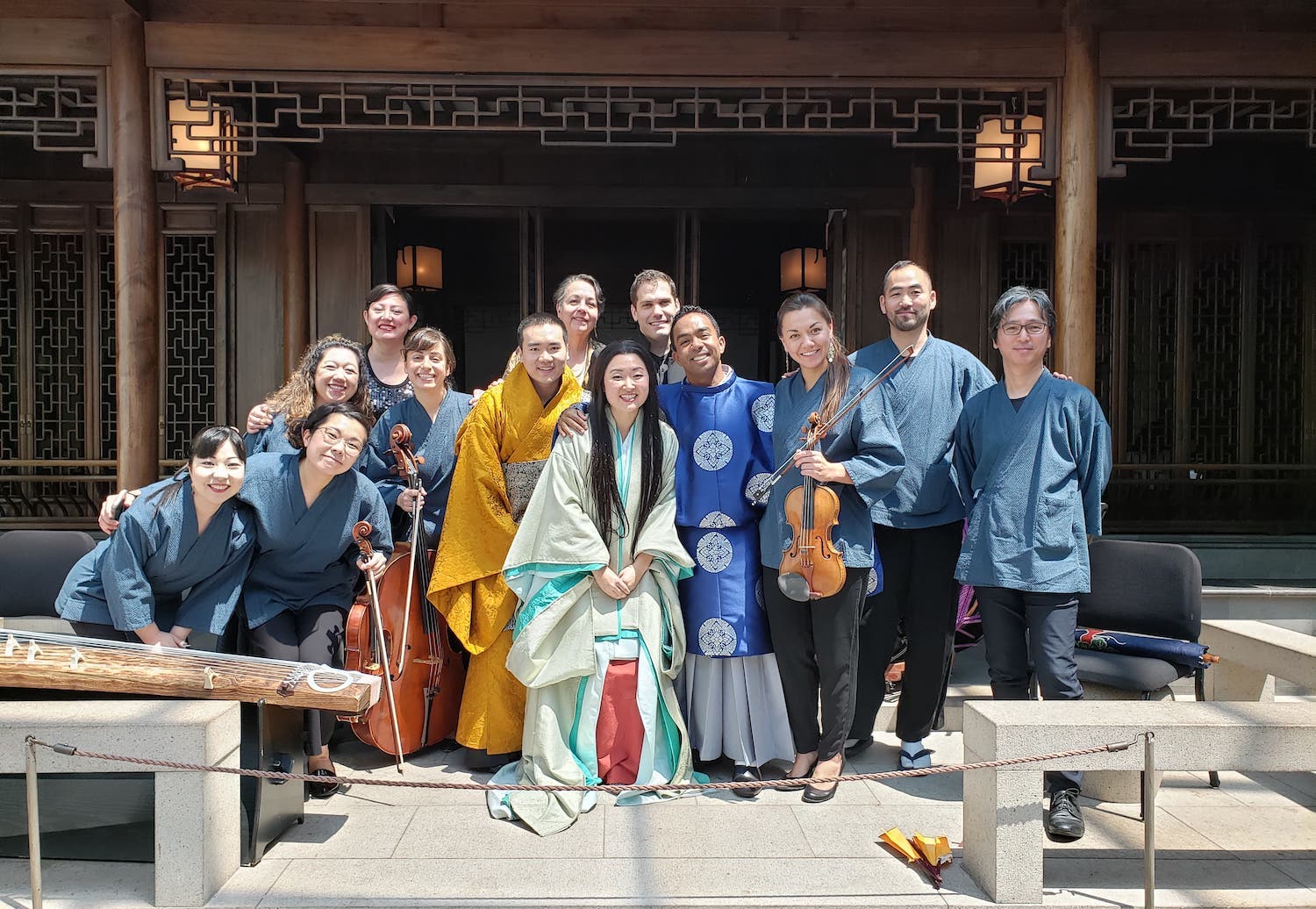 2019年、メトロポリタン美術館主催・源氏物語をテーマとする新作オペラ「紫の月」にて。この公演では、箏歌でオペラ歌手と共演。