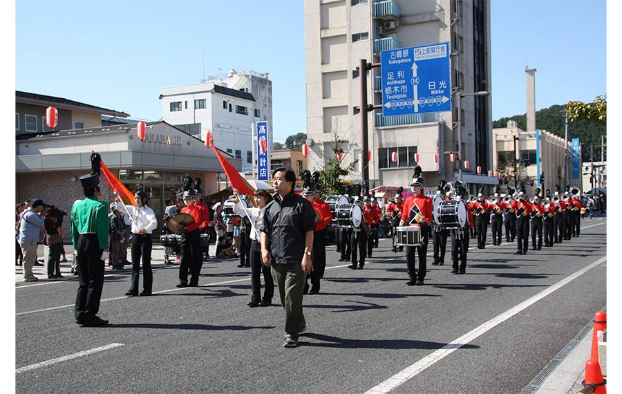 鹿沼秋まつり(筆者前列右)