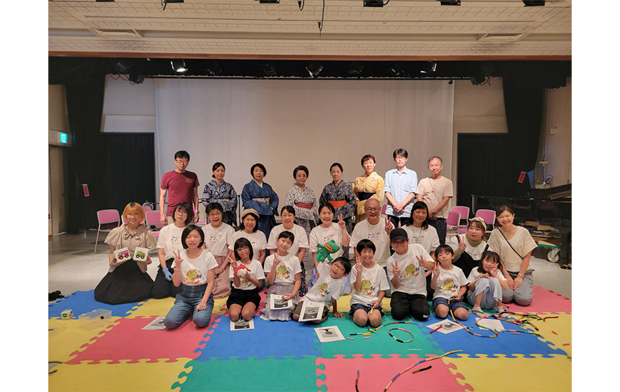 出演者全体写真