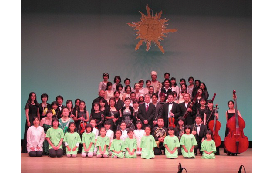 2014年7月6日第3回オペラ公演W.A.モーツアルト「魔笛」　於：小野市民会館出演者一同