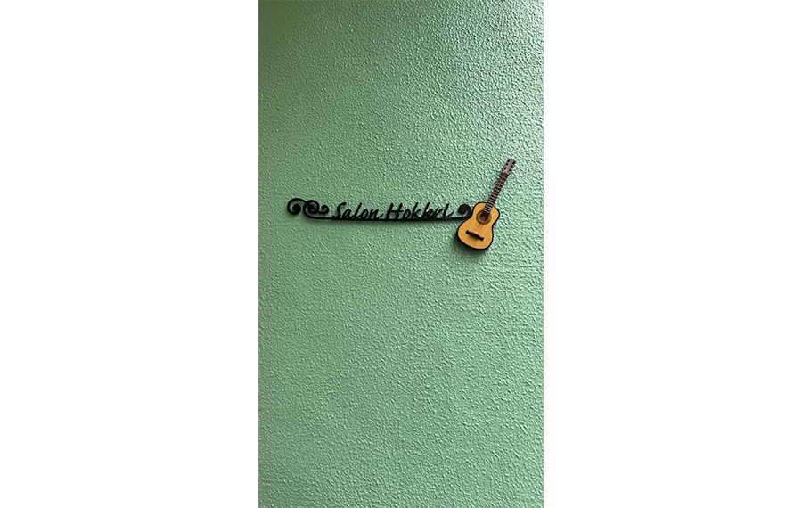「サロンほっこり」プレート